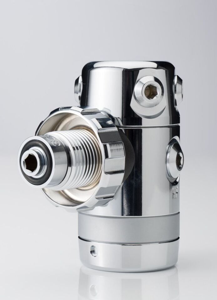 Apeks XTX40 DIN